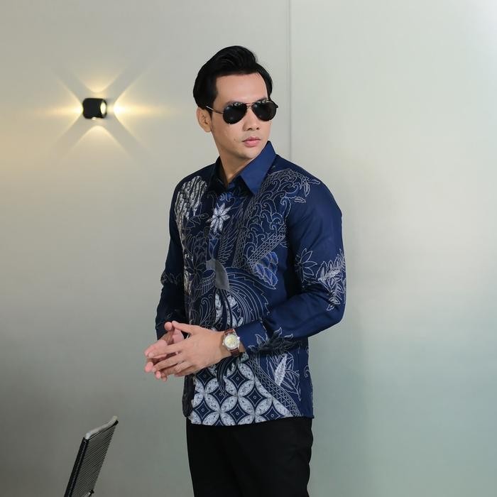 BATIK MIANA BIRU RAKA KEMEJA BATIK PRIA BAHAN KATUN LAPIS FURING OUTFIT KONDANGAN KEREN BAJU COWOK.