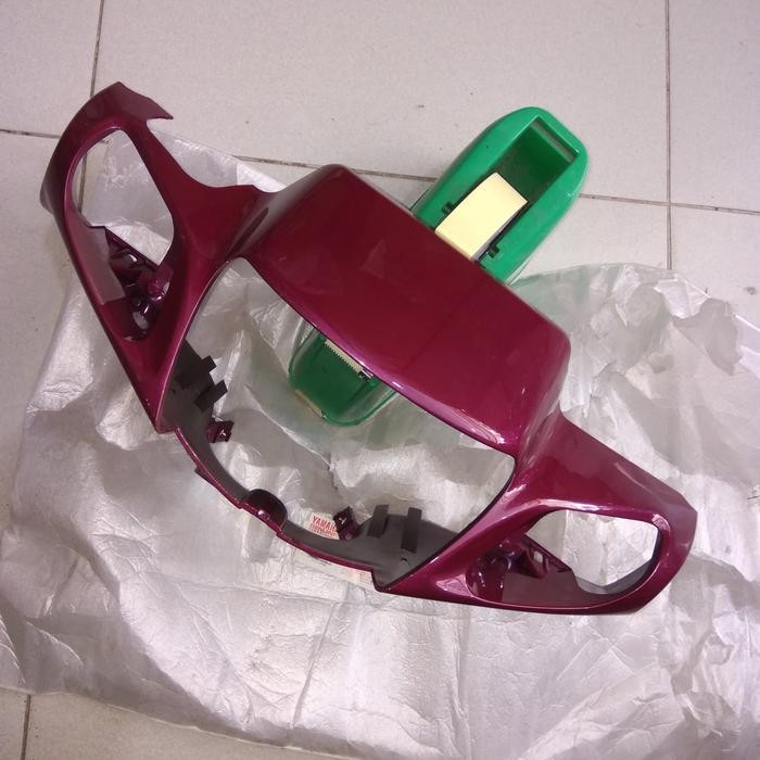 Batok Lampu Depan F1Zr Merah Tua .4Us-F6143-00-P6