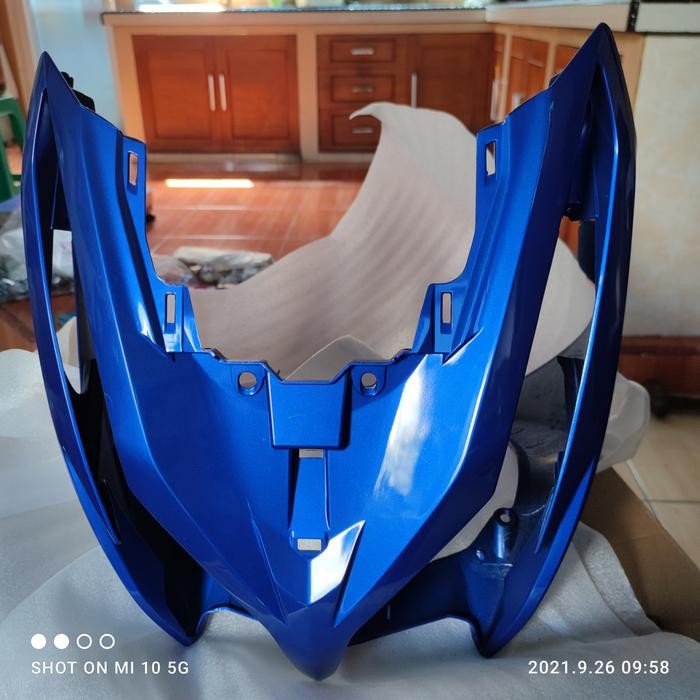 Cover Lampu Depan Vario 125 Fi Biru. 64301-Kzr-600Ptb