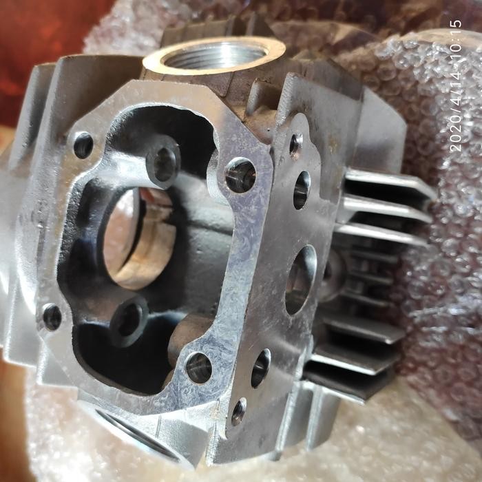 Cylinder Head Grand