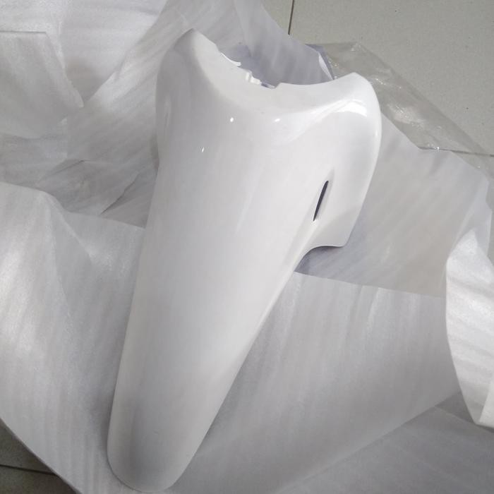 Sayap Depan Karisma Putih. 61100-Kph-880Fmw