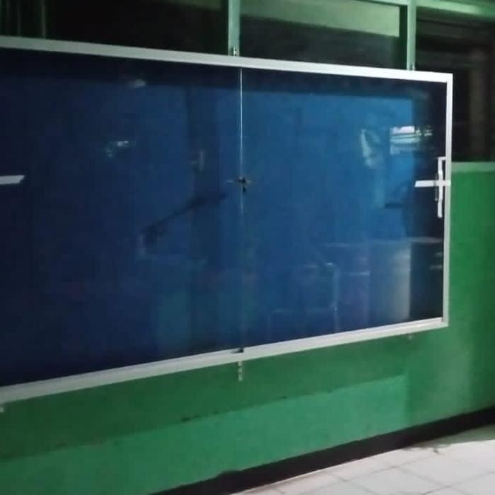 

mading kaca soft board 120x240 gantung