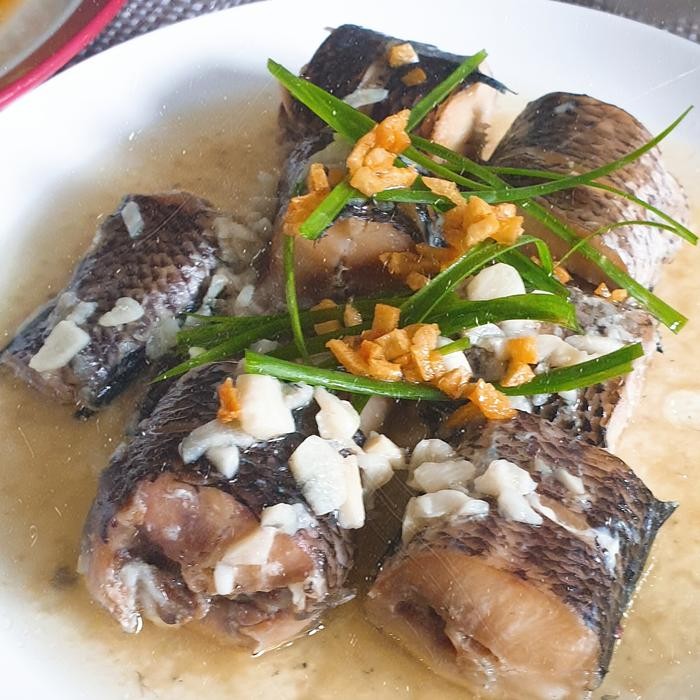 

ikan gabus tim Bawang.