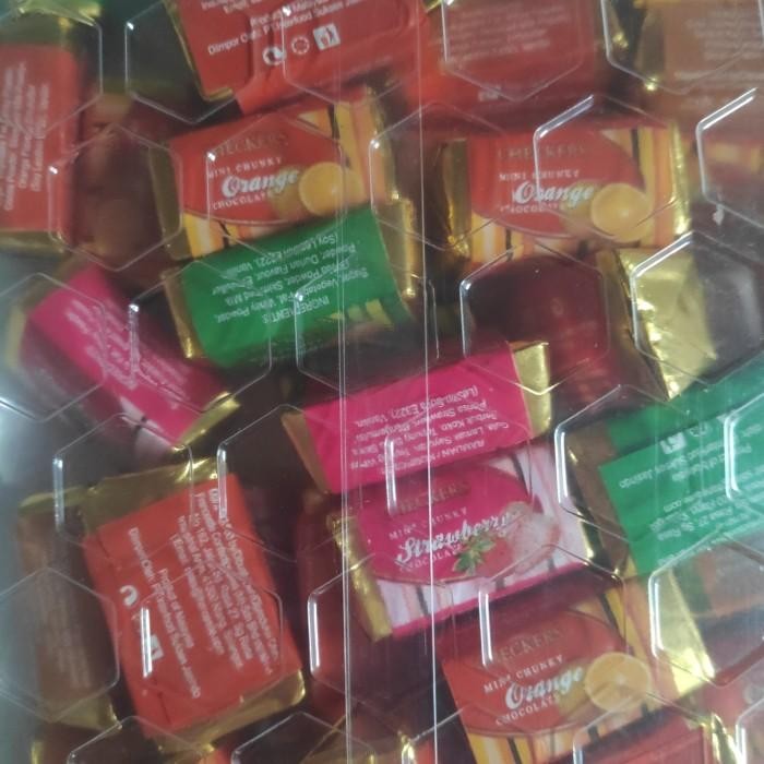 

(Expert) Checkers Mini Chunky Chocolate/Coklat Checkers Mini
