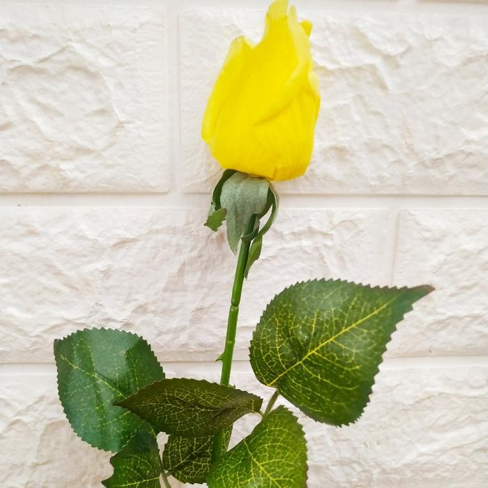 Bunga Mawar Artificial Latex Import Kuncup - Yellow