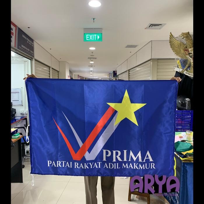 

Terlaris Bendera partai PRIMA ukuran 90x135cm bahan satin SALE