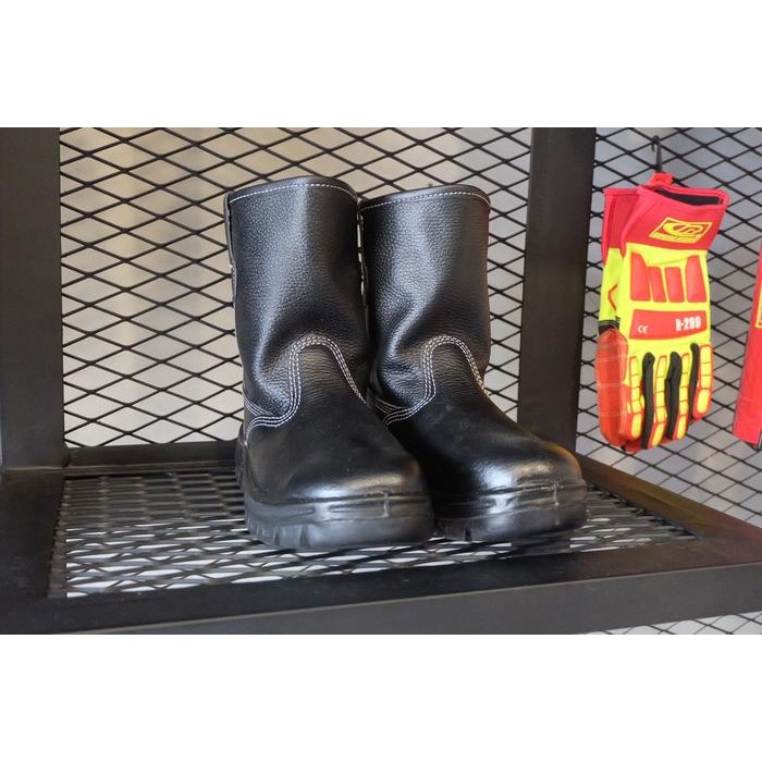 Sepatu Safety Kent Boots Borneo - Kent Safety Shoes Boots Borneo Black