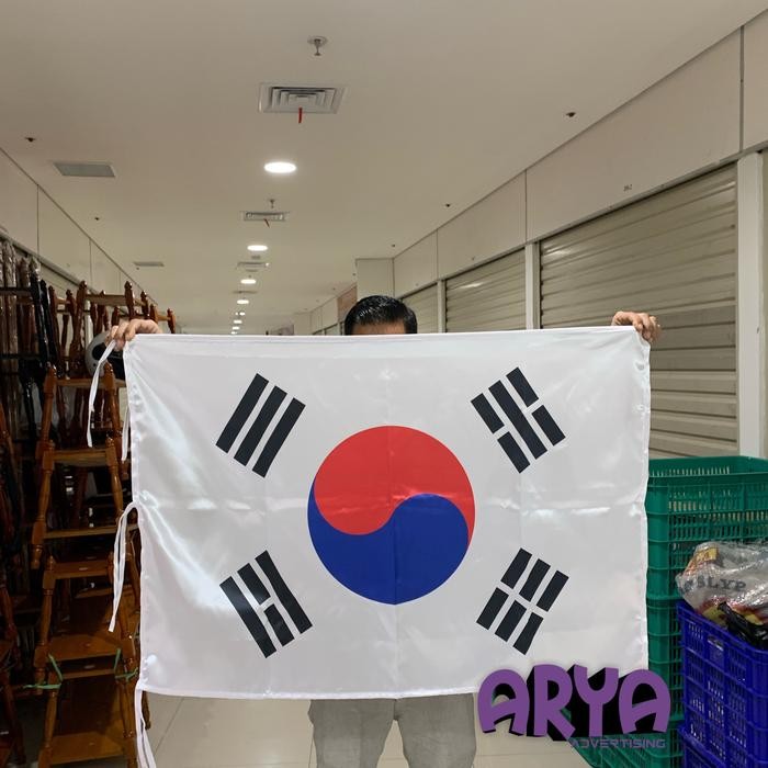 

Terlaris Bendera negara KOREA SELATAN bahan satin 60x90cm SALE