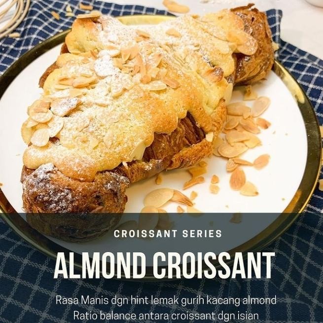 

Roti / Kue Prancis Jumbo Croissant Premium / Aneka Kroisan / Dessert