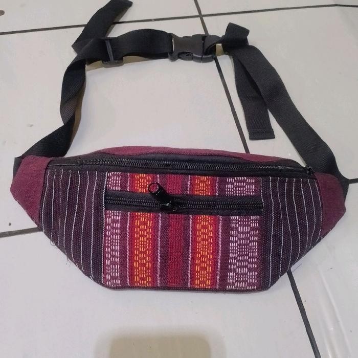 tas selempang bahan ulos k masih ready