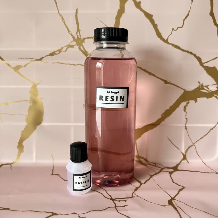 

Resin 250 ml +10 ml Katalis Merah Red Recin Polyester Recine Catalis Literan Fiber Acrylic Prakarya