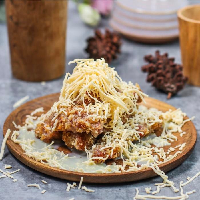 

FyZ Milk Cheese Banana Nugget Aurs Cakery