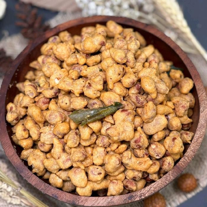 

Kacang Selimut Peyek Hawai - 500 Gram Snack Viral Gurih Renyah Nikmat Cemilan Kering Food