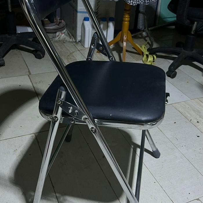 Kursi Lipat Chitose Second Pasti Ori