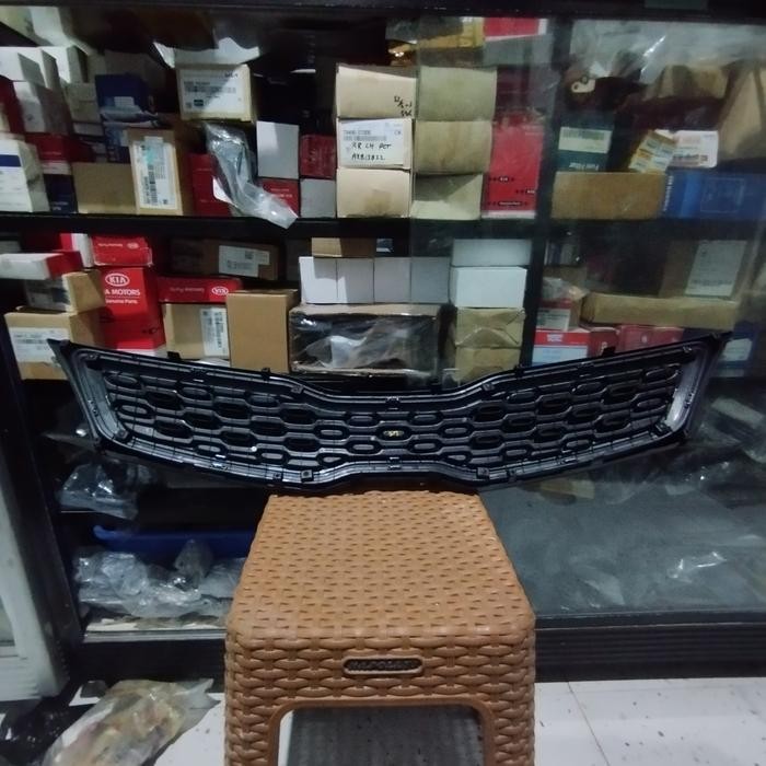 Grill Depan Kia All New Rio