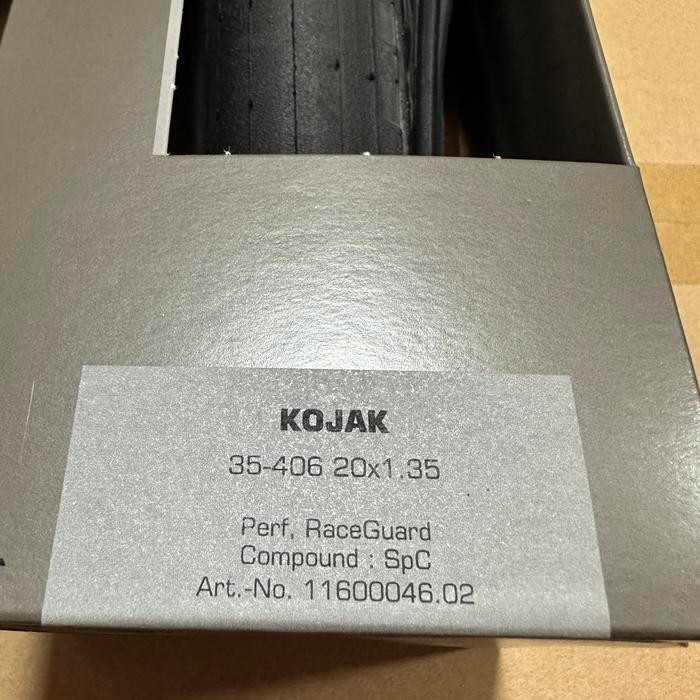 Ban Luar Schwalbe Kojak 20 406 Kevlar 20 X 1.35 35 406 Original