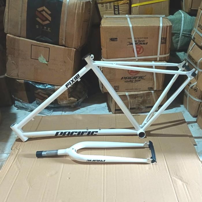 Frame Set Batangan+ Frok Sepeda Fixie Pacifik 700C