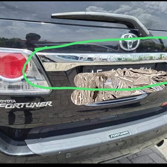 Trunklid Fortuner Original