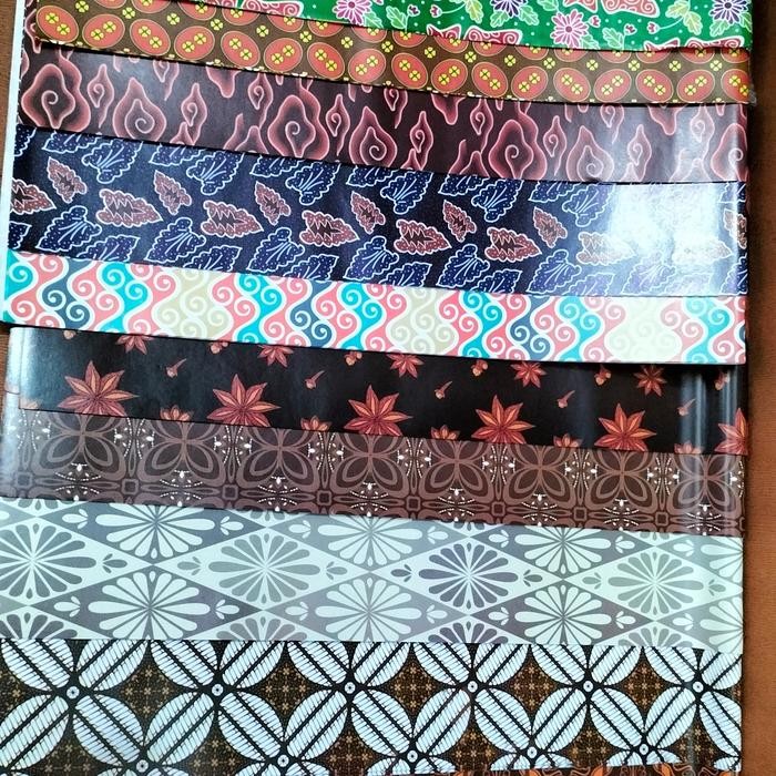 

Grosir [1pack=50pc] KERTAS KADO SIDU / KIKY Motif Cartoon / Batik