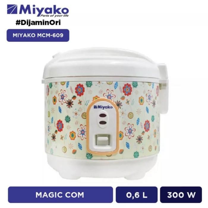 Rice Cooker Miyako MCM 609 Magiccom kecil 0,6 liter