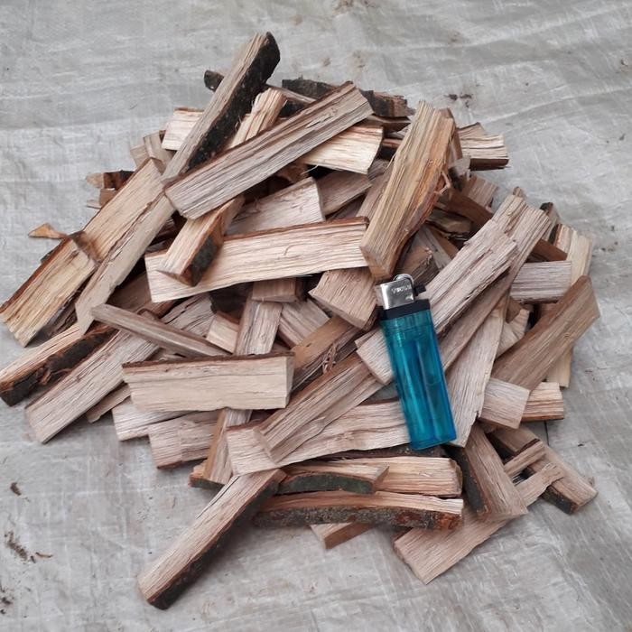 

New wood chips smoking