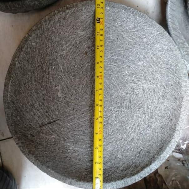 Cobek Batu Besar Ulekan