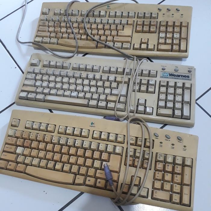 keyboard ps2 putih jadul