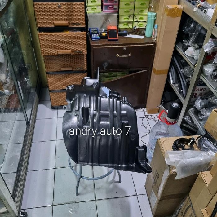 Liner fender kolong atas roda spakbor grand avanza xenia 2016