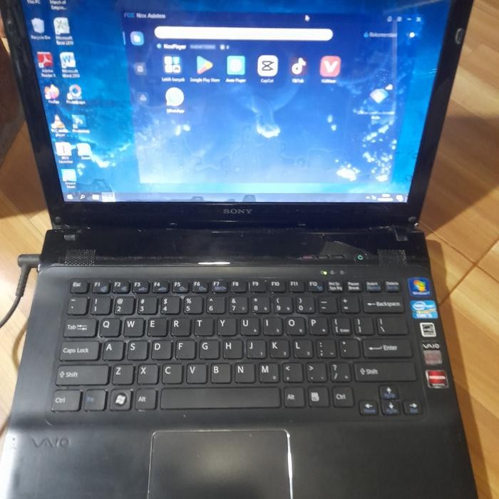 Jual sony vaio sve14113egb core i5