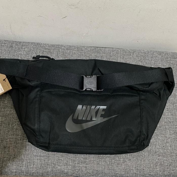 Nike Tech Hip Pack (10L) Black / Tas Dijamin Original