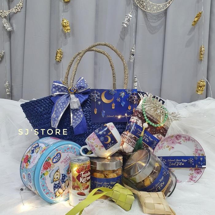 

Parcel lebaran idul fitri hampers ramadhan kue kering