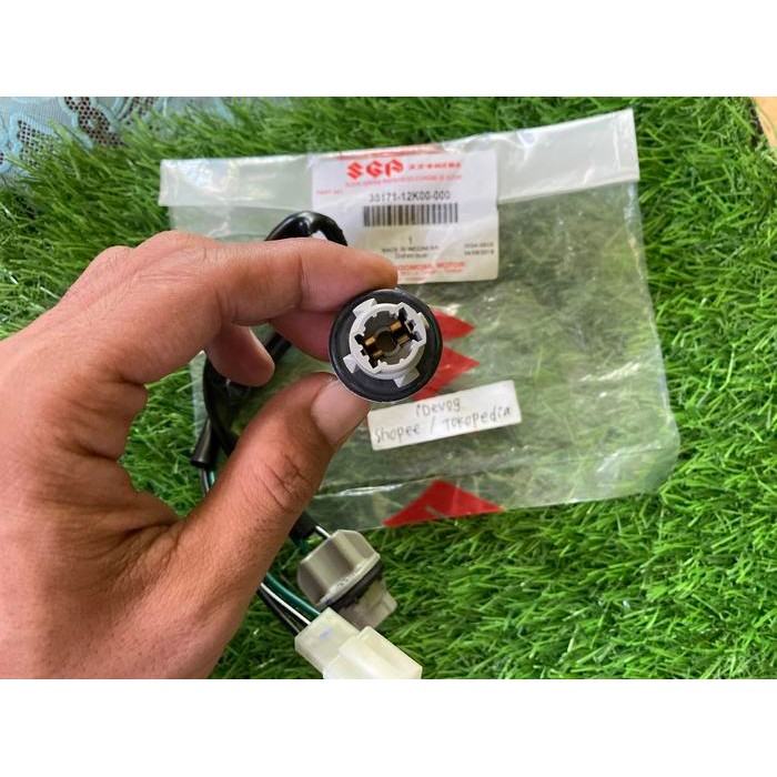 KABEL SOKET LAMPU SEN DEPAN SATRIA FU INJEKSI CORD & SOCKET