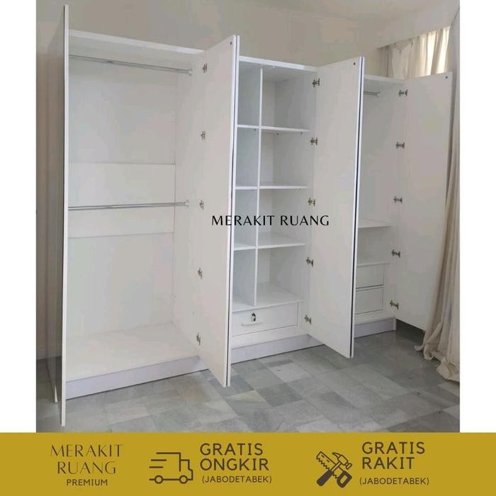 Lemari Sliding Door 3 Pintu Mewah Preum