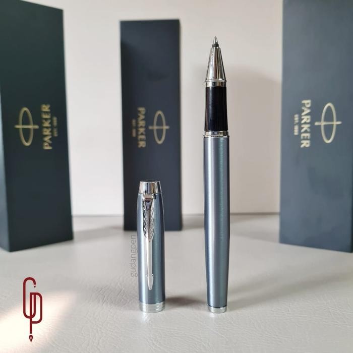 

Pulpen Parker IM Light Blue Chrome Trim CT Roller Ball RB Original