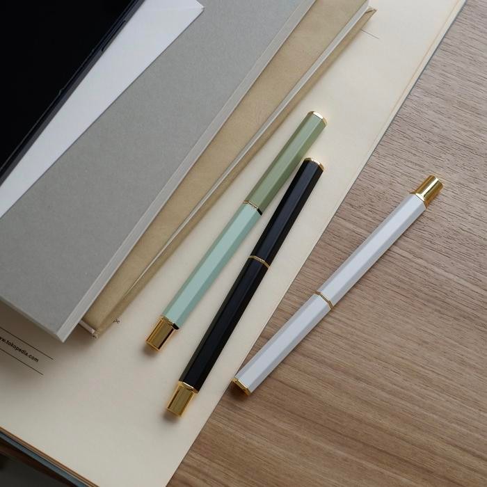 

5 Colors Hexagon Pen (Metal)