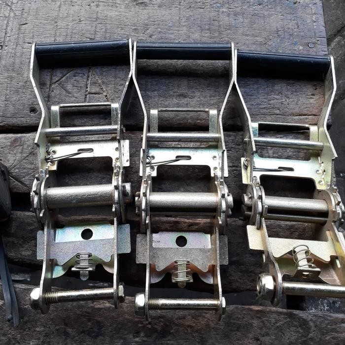 

AT besi trackbelt nya aja/besi rachet tie down/besi track webbing 5 cm