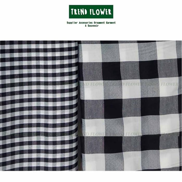 

AT KAIN BALI POLENG MOTIF KOTAK KOTAK HITAM PUTIH PER METER