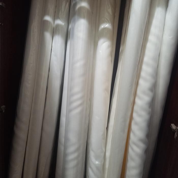 

AT KAIN MONYL SCREEN SABLON T.120 PUTIH ( LEBAR 150 )