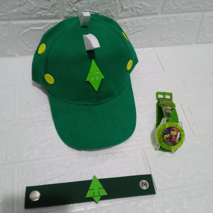 topi boboiboy daun dan jam tangan boboiboy