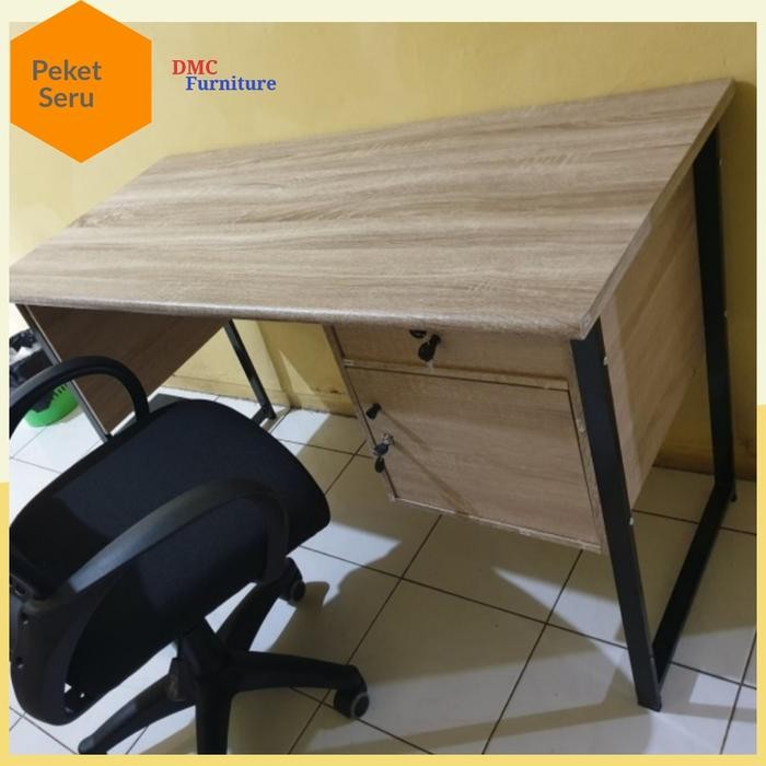 Meja Kantor Meja Kerja Meja Tulis Kursi Kantor Kursi Jaring Paket