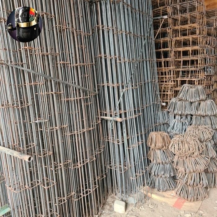 Dijual Tiang Besi 8Full