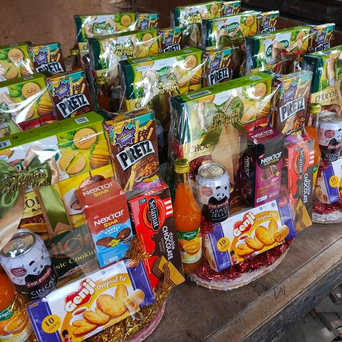 

Parcel Lebaran / Hampers Lebaran / Parcel Snack Idulfitri