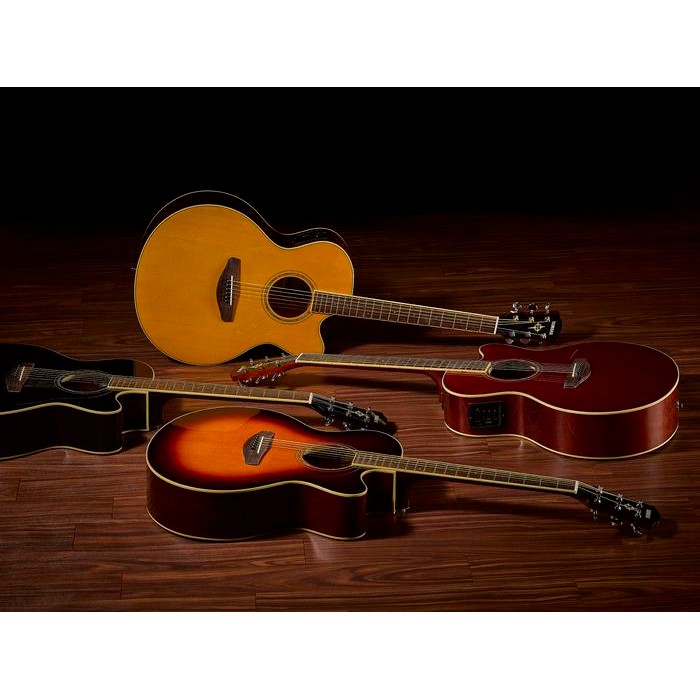 Yamaha CPX600 Gitar Akustik Elektrik / Gitar Yamaha CPX600 / CPX 600