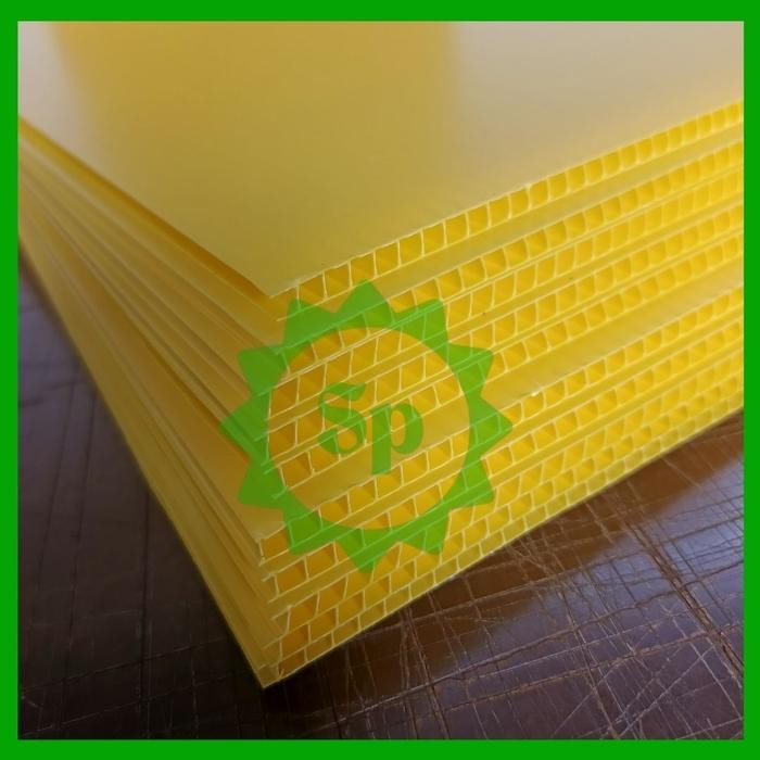 

Ready- Impraboard / Infraboard Corrugated / Papan Impraboard Potongan / Ukuran 5Mm 60 X 85Cm