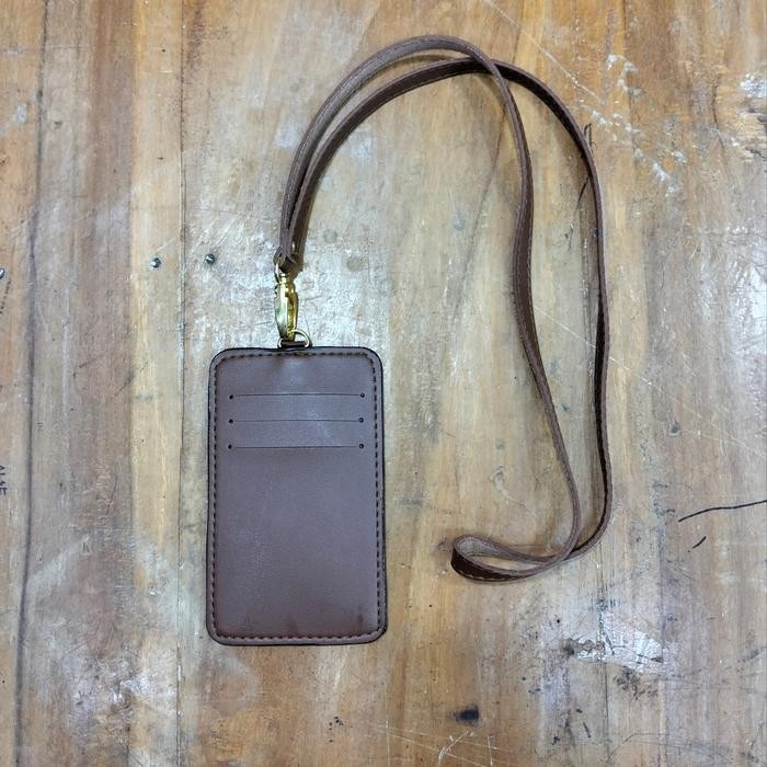 

gantungan id card name tag kulit