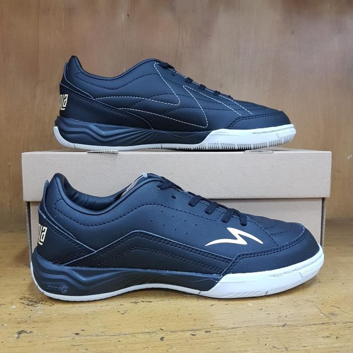 ORIGINAL SEPATU SHOES FUTSAL SPECS SPEC SPEK METASALA LUMINAL BLACK