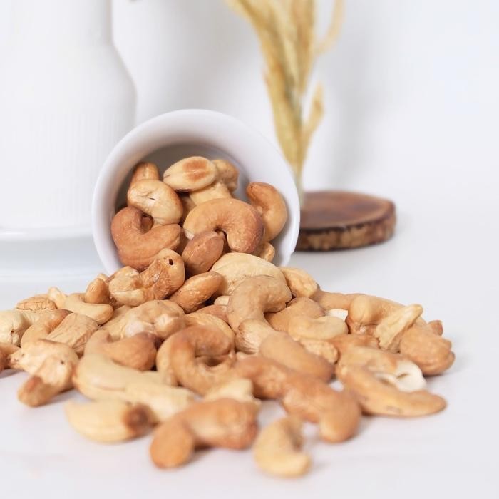 

Kacang Mede Roasted Super 1 Kg - Food, Snack, Mete