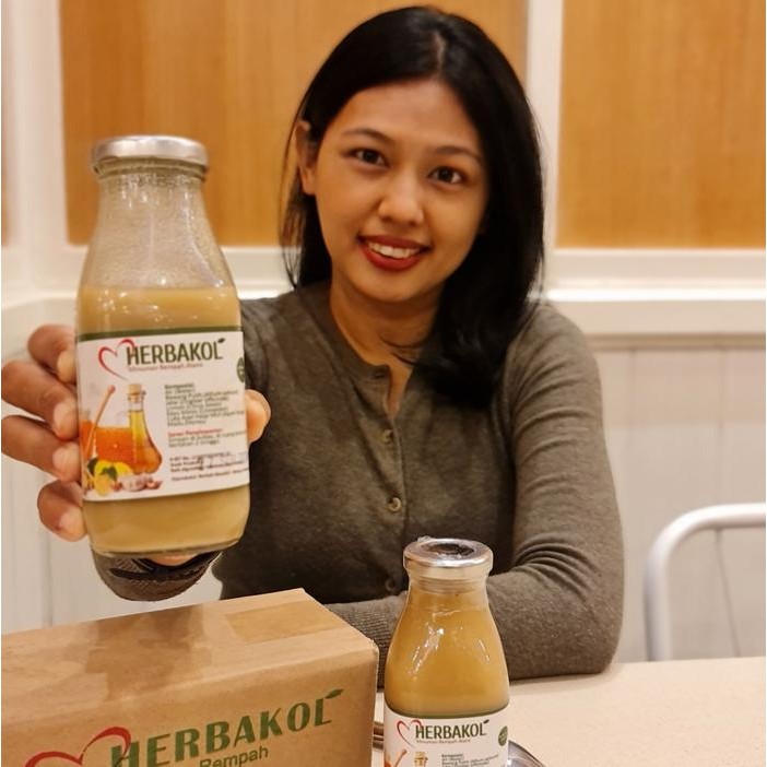 

Hekol (Paket 2 Botol) Jus Bawang Putih Jahe Merah Lemon Cuka Apel Madu Kayu Manis Juice Minuman