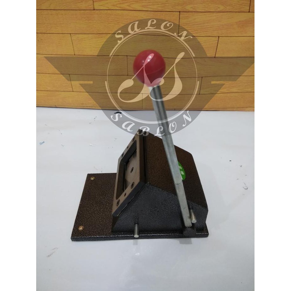 

Promo Mesin Pon Id Card / Plong Id Card / Pemotong Termurah