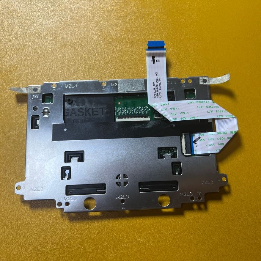 FOR Dell Latitude 5520 Precision 3560 TOUCHPAD BOARD